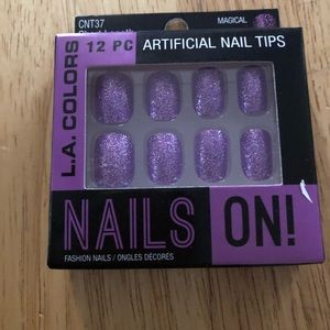 Artificial nail tips